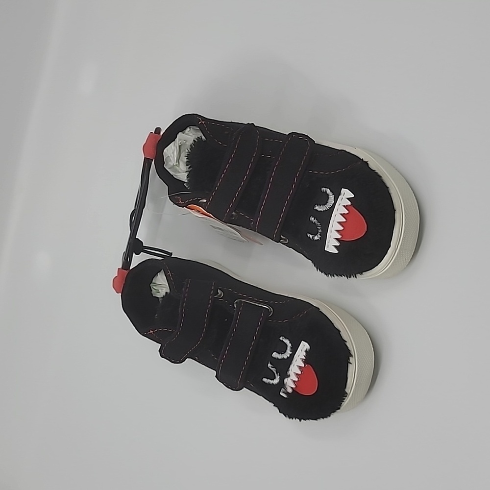 Baby Unisex Furry Monster Sneakers